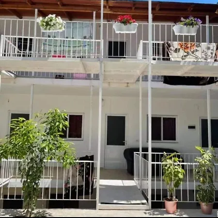 Rent Shtepi Me Qera * Влёра